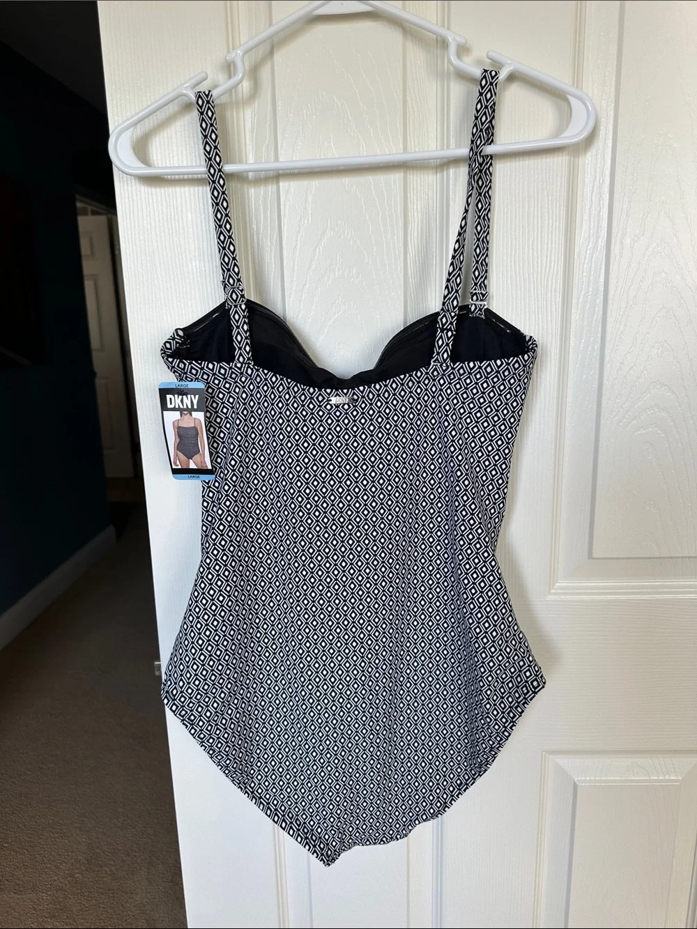 DKNY Black & White Geometric One-Piece Swimwear with Sweetheart Bust - Picture 2 of 4